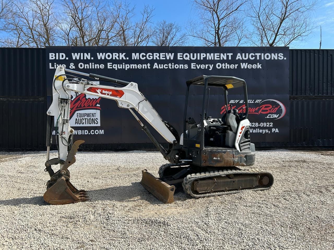 2022 Bobcat E35 Equipment Image0