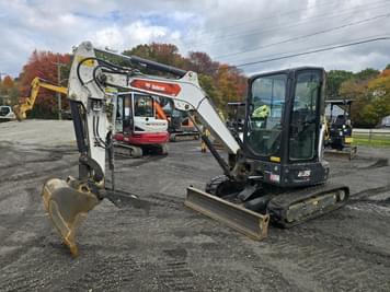 Main image Bobcat E35i