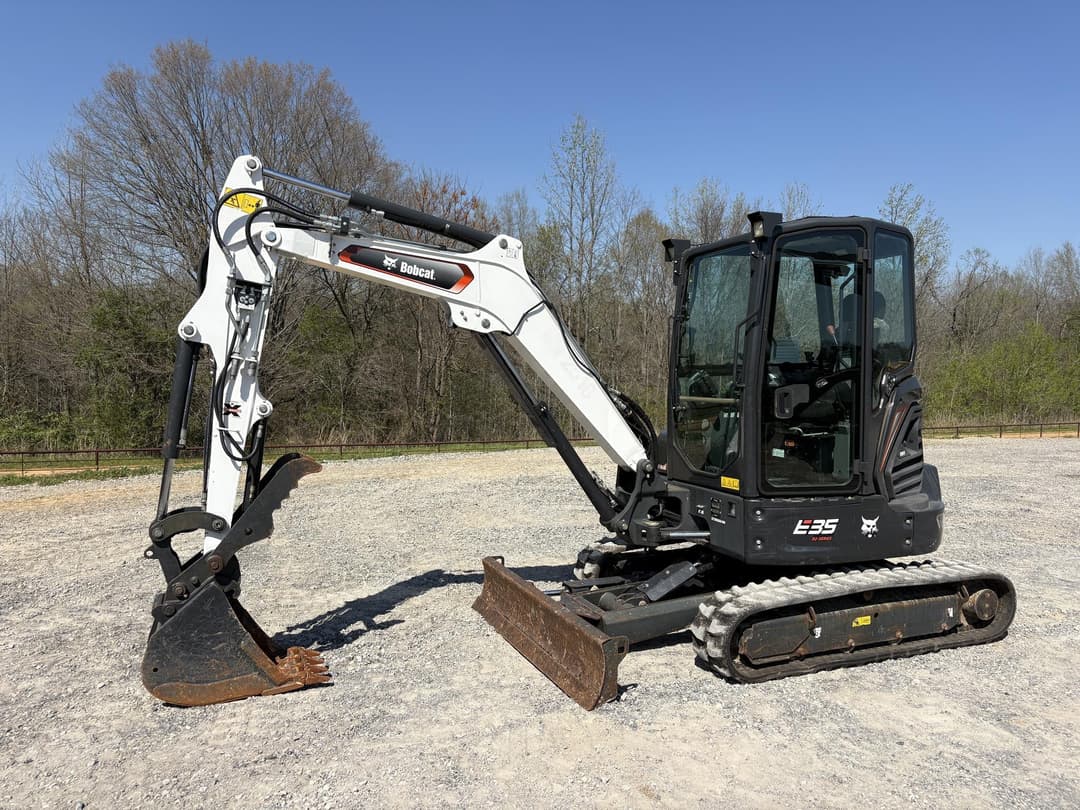 Image of Bobcat E35 R2 Primary image