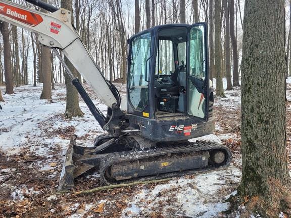 2022 Bobcat E42 Equipment Image0