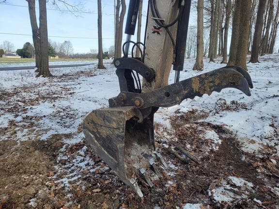 Image of Bobcat E42 equipment image 4