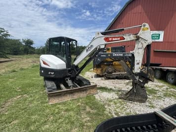 Main image Bobcat E42