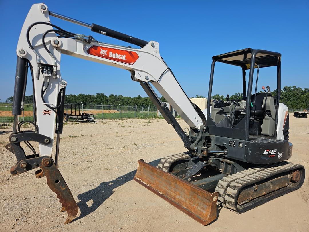 Image of Bobcat E42 Primary image