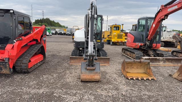 Image of Bobcat E42 equipment image 1