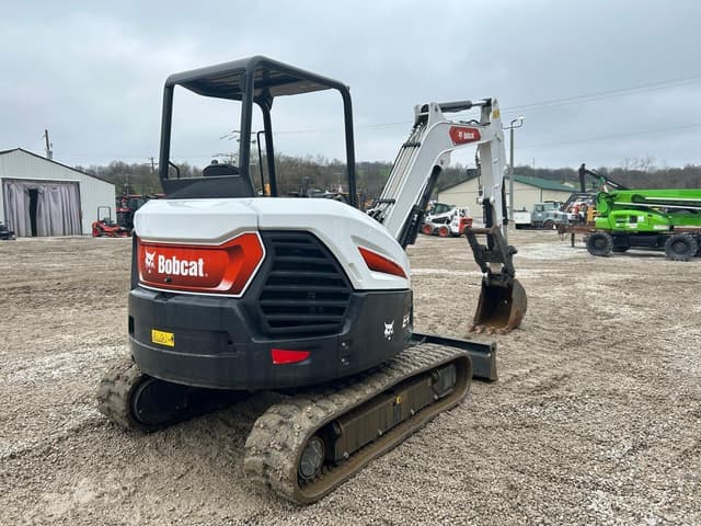 Image of Bobcat E42 equipment image 3