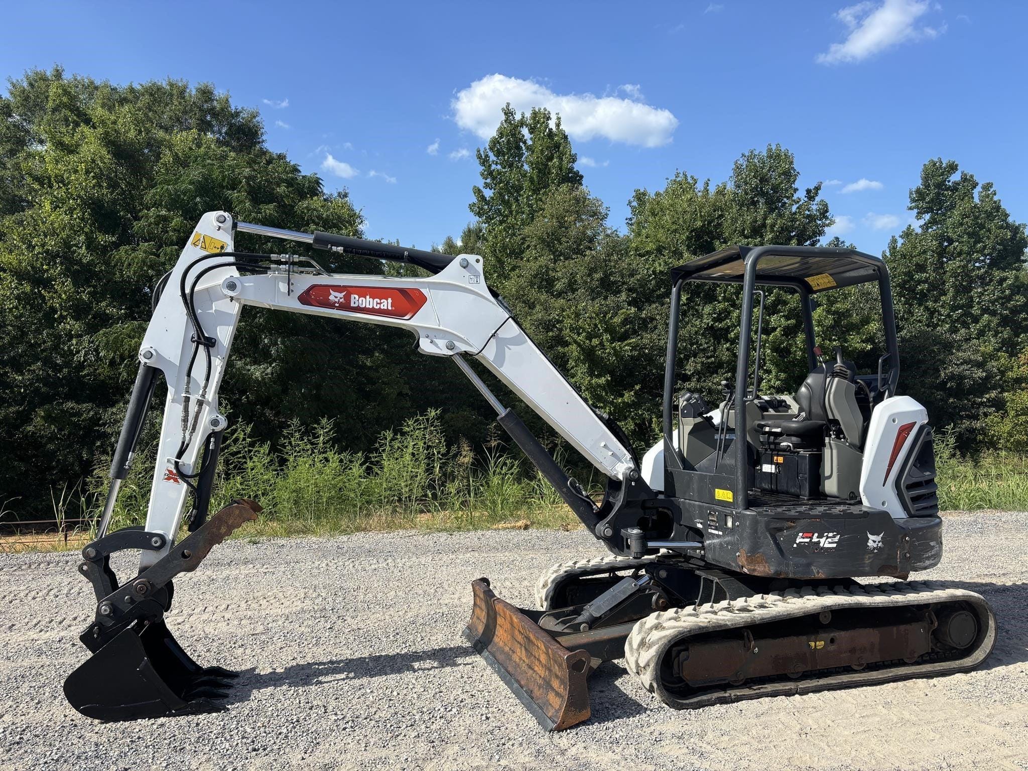 2022 Bobcat E42 Equipment Image0