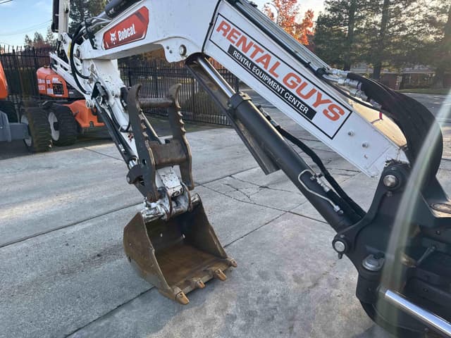 Image of Bobcat E50 equipment image 4