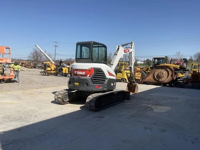 Image of Bobcat E50 equipment image 3