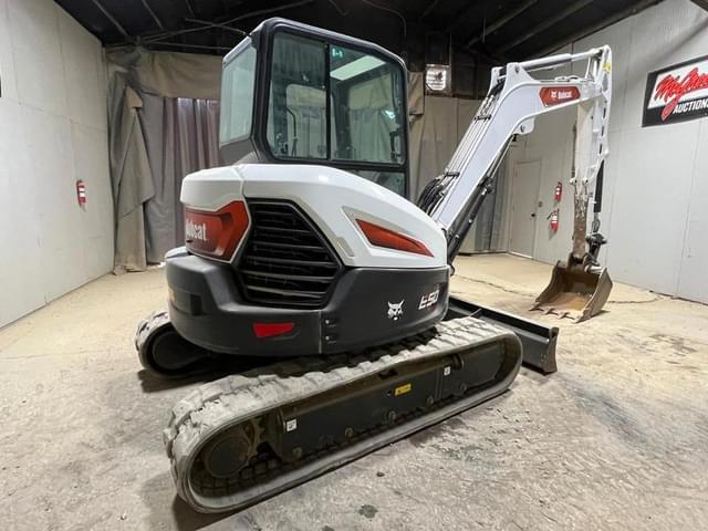 Image of Bobcat E50 equipment image 4