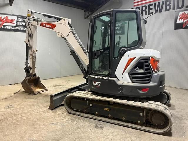 Image of Bobcat E50 equipment image 2