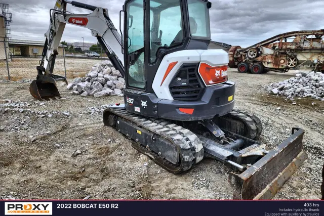 Image of Bobcat E50R2 equipment image 2