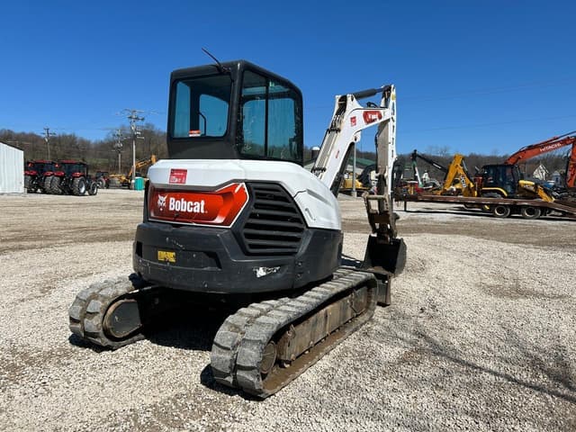 Image of Bobcat E50R2 equipment image 3