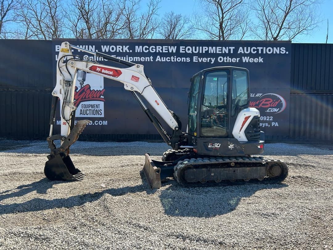 Image of Bobcat E50R2 Primary image