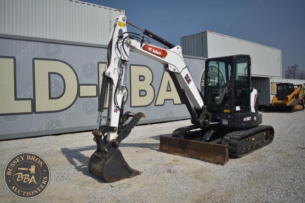 2022 Bobcat E50R2 Equipment Image0