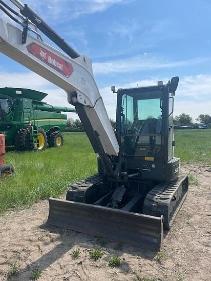 Image of Bobcat E60 equipment image 1