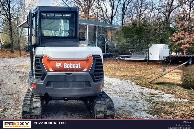 Image of Bobcat E60 equipment image 2
