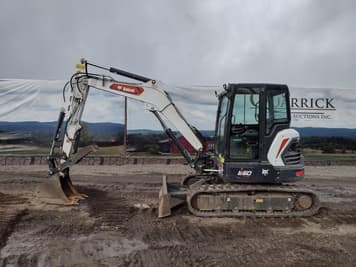 Main image Bobcat E60