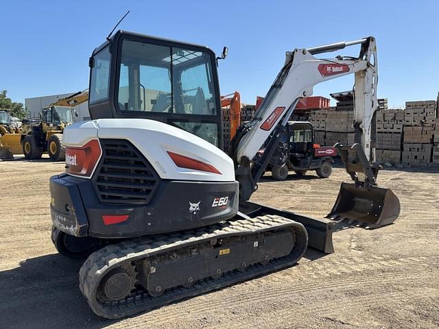 Image of Bobcat E60 equipment image 2