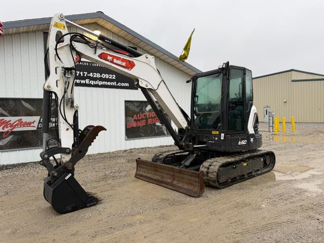 Image of Bobcat E60 equipment image 1