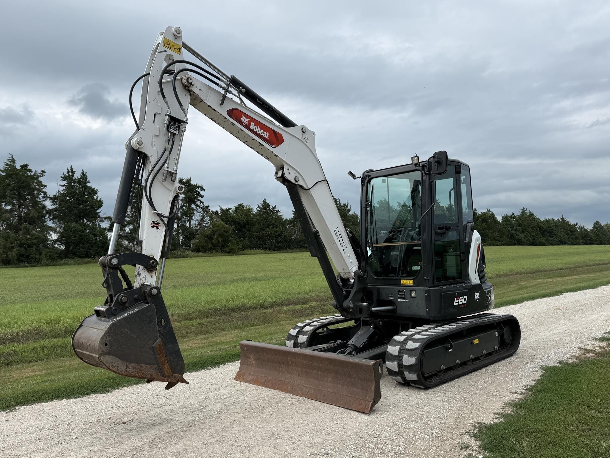 2022 Bobcat E60 Equipment Image0