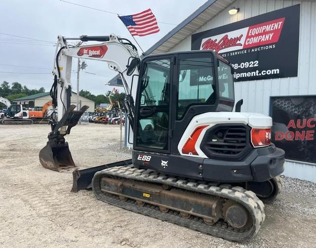 Image of Bobcat E88 equipment image 2