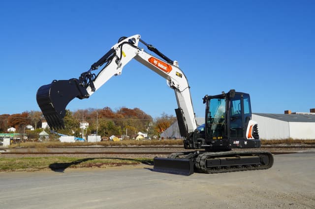 Image of Bobcat E88 equipment image 1
