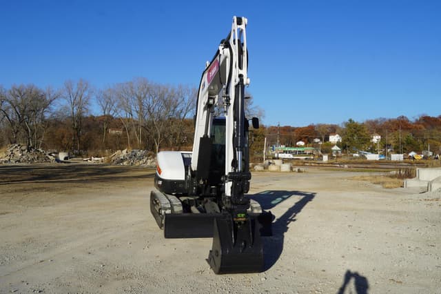 Image of Bobcat E88 equipment image 4