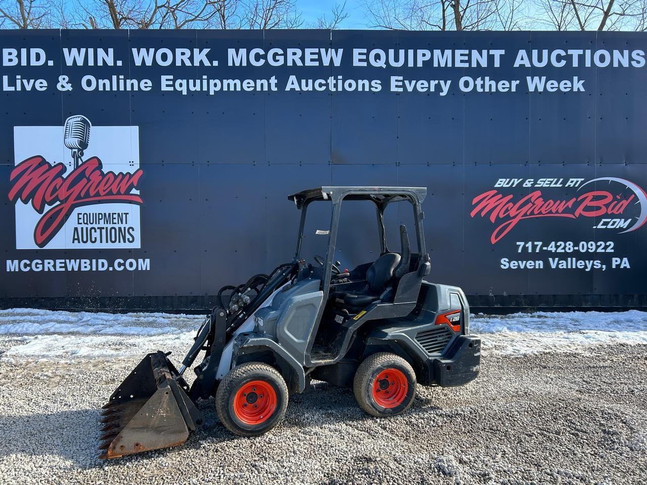 2022 Bobcat L28 Equipment Image0