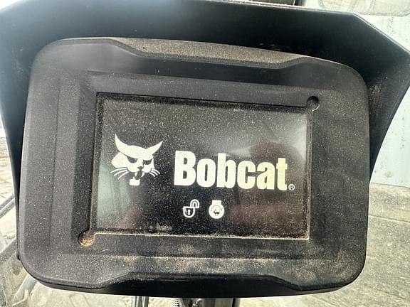 Image of Bobcat L85 equipment image 3