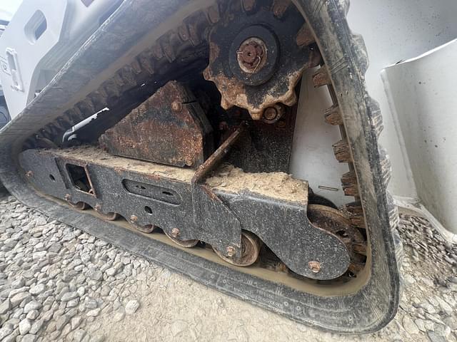 Image of Bobcat MT100 equipment image 3