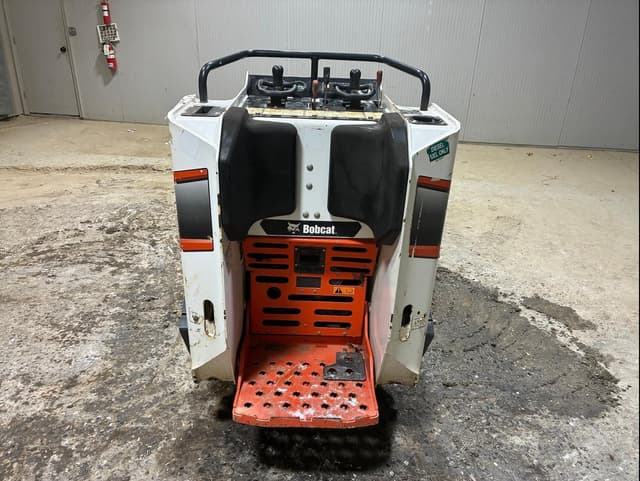 Image of Bobcat MT100 equipment image 4