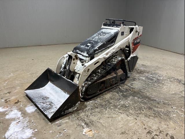 Image of Bobcat MT100 equipment image 1