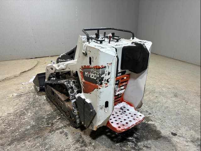 Image of Bobcat MT100 equipment image 3