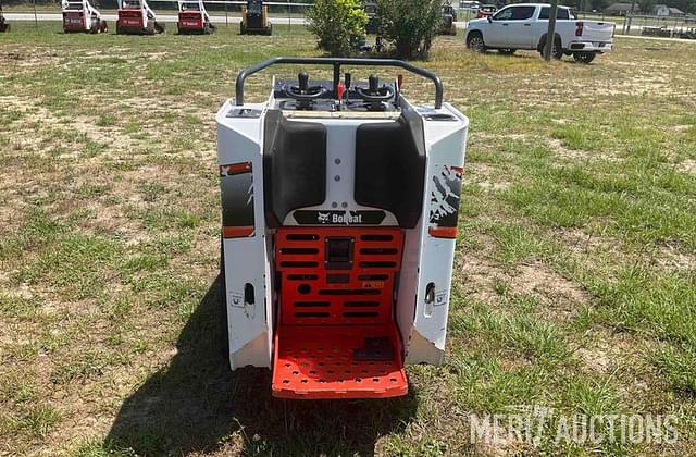 Image of Bobcat MT100 equipment image 2