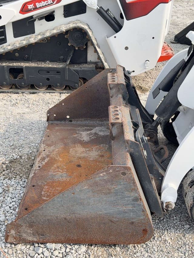 Image of Bobcat MT100 equipment image 4