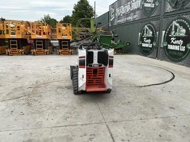 Image of Bobcat MT100 equipment image 2
