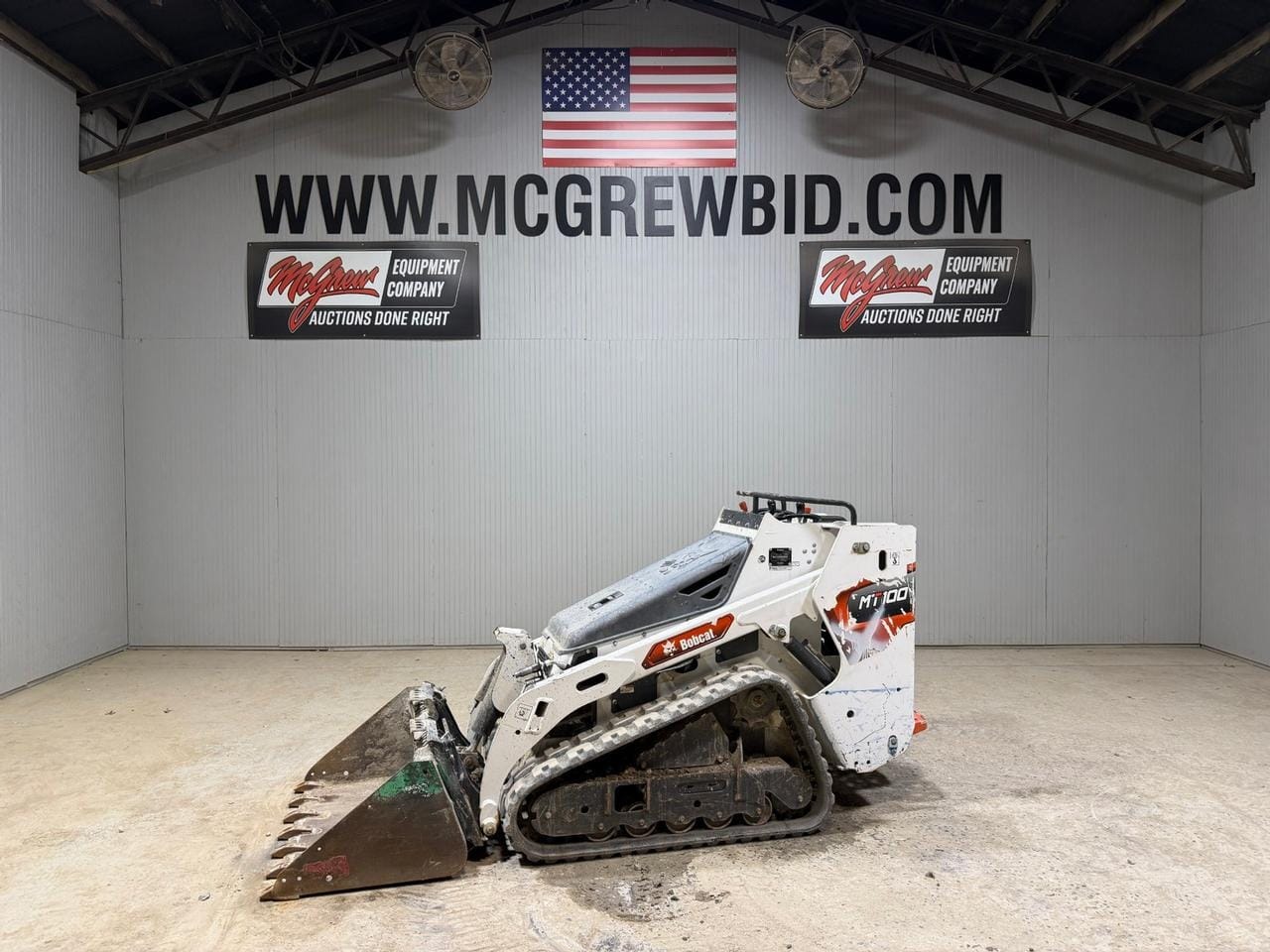2022 Bobcat MT100 Equipment Image0