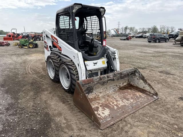 Image of Bobcat S450 equipment image 4