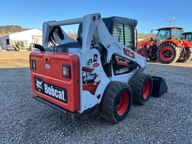 Image of Bobcat S590 equipment image 3