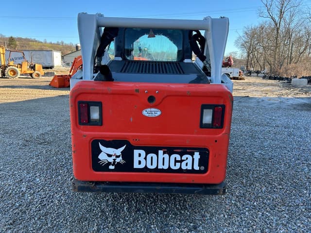 Image of Bobcat S590 equipment image 2