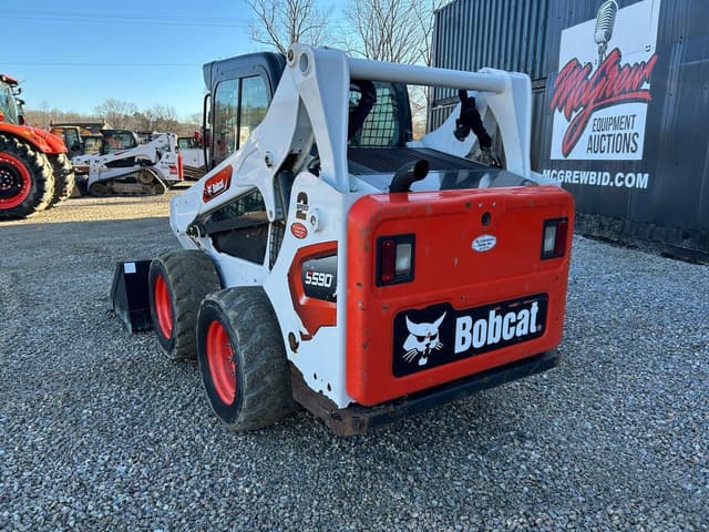 Image of Bobcat S590 equipment image 1
