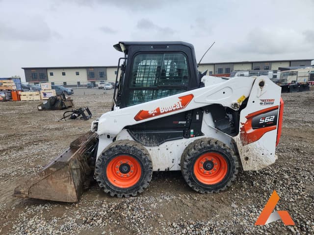 Image of Bobcat S62 equipment image 1