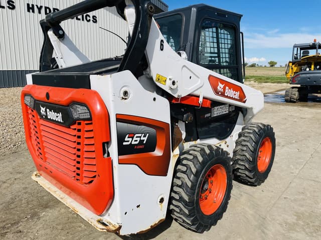 Image of Bobcat S64 equipment image 2