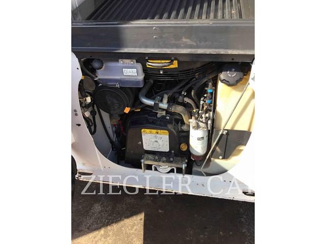 Image of Bobcat S64 equipment image 3