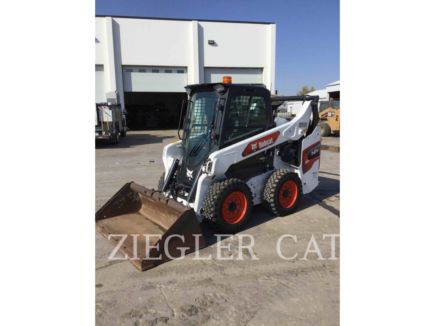 2022 Bobcat S64 Equipment Image0