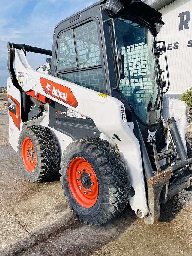 Image of Bobcat S64 equipment image 2