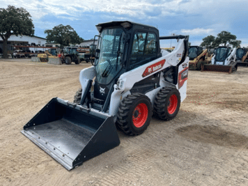 Main image Bobcat S66