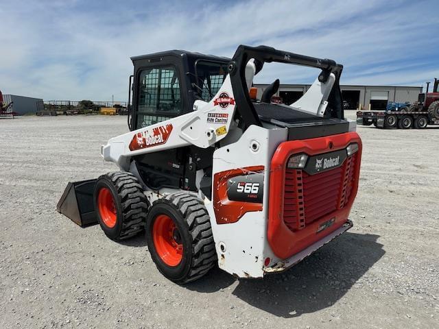 Image of Bobcat S66 equipment image 2