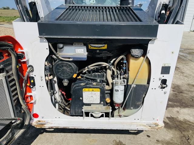 Image of Bobcat S66 equipment image 4