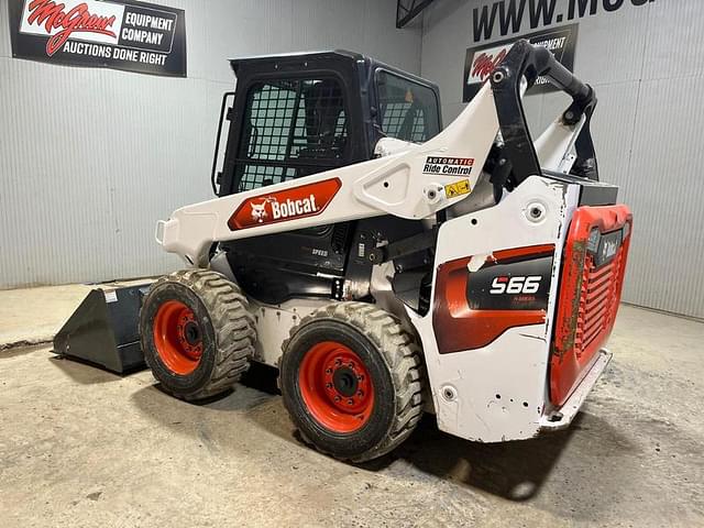 Image of Bobcat S66 equipment image 2